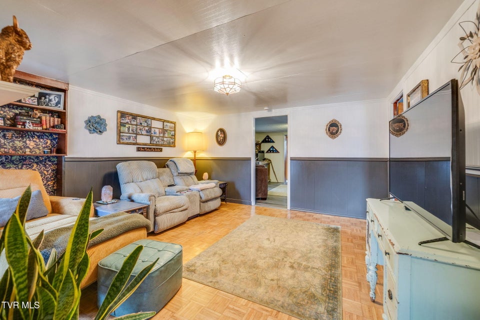 Photo #19: 125 Squirrel Haven Drive