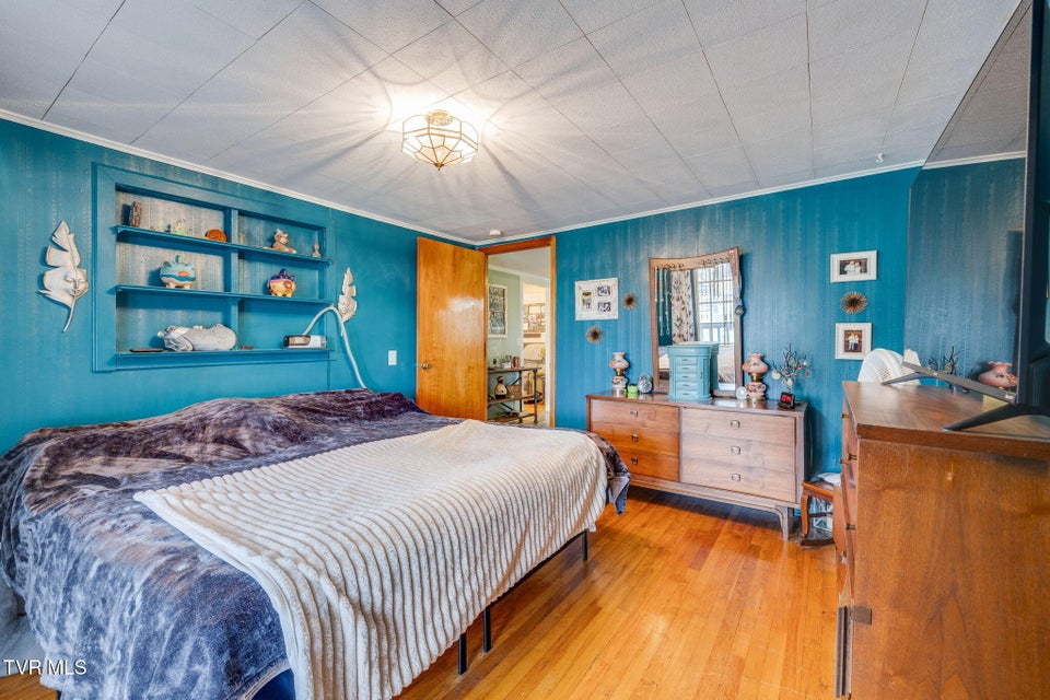 Photo #21: 125 Squirrel Haven Drive