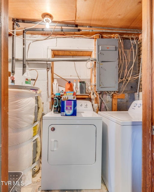 Photo #28: 125 Squirrel Haven Drive