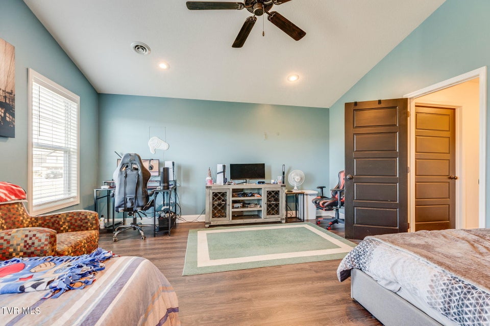 Photo #22: 2054 Meadow Creek Lane