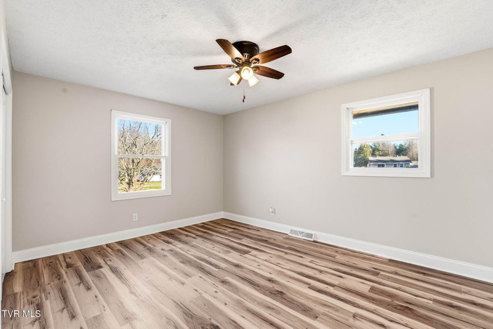 Photo #23: 1203 Beechwood Drive