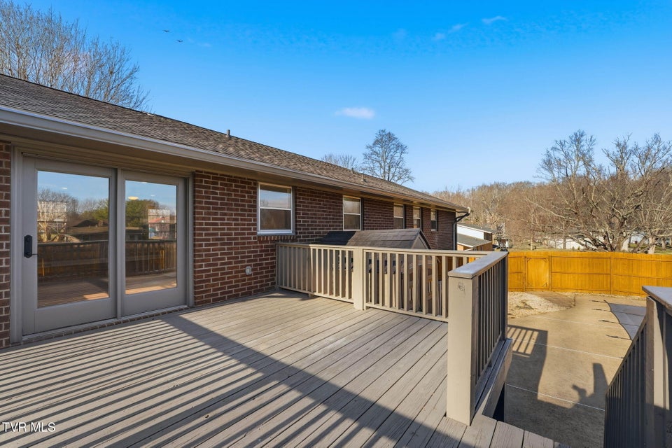 Photo #34: 1203 Beechwood Drive