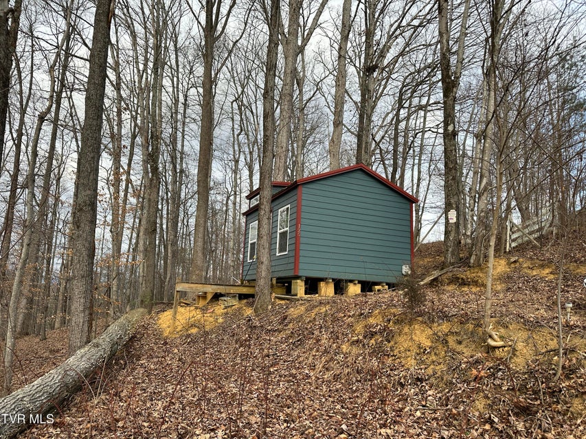 Photo #10: 125 Locust Winds Drive