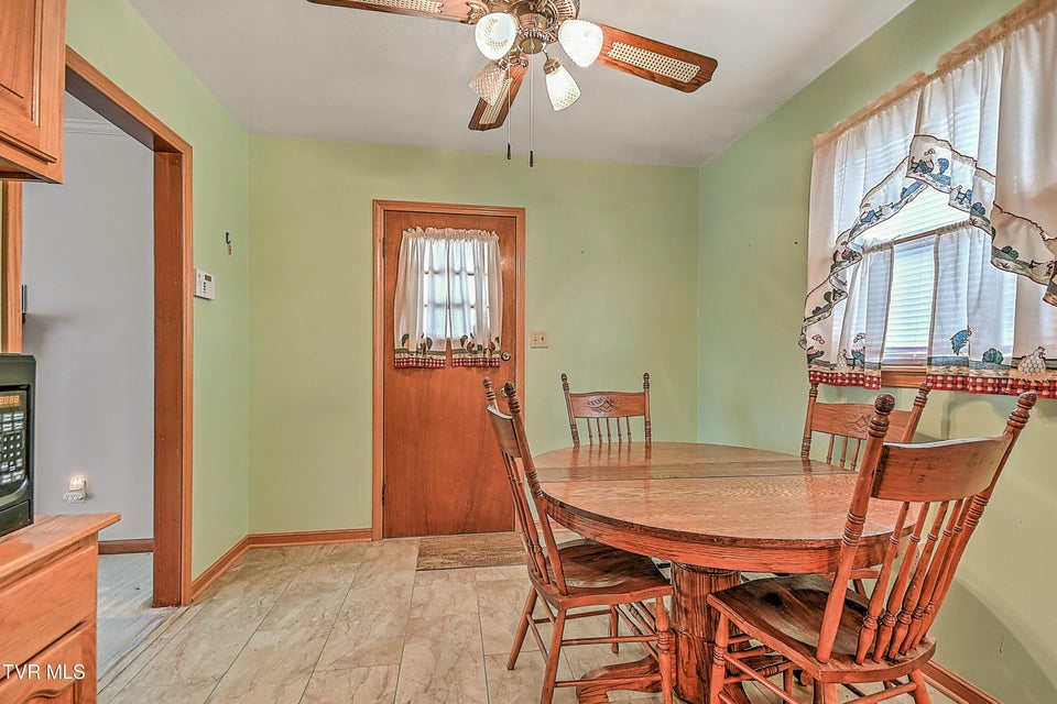 Photo #10: 258 Blackburn Circle