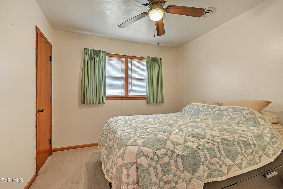 Photo #14: 258 Blackburn Circle