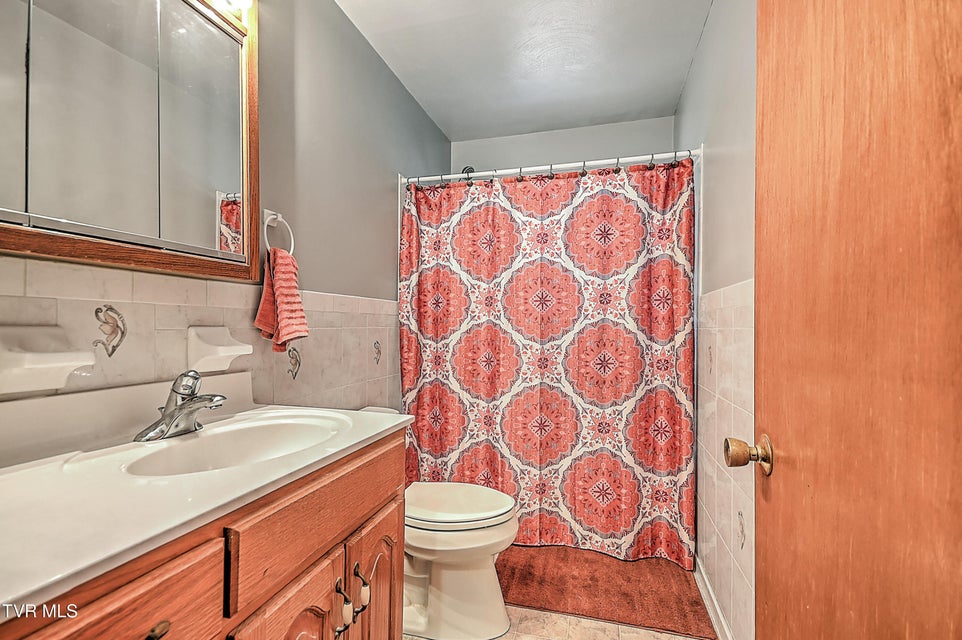 Photo #18: 258 Blackburn Circle