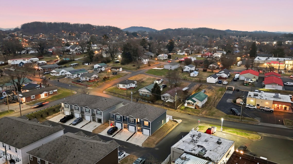 Photo #35: 705 Theobald Way