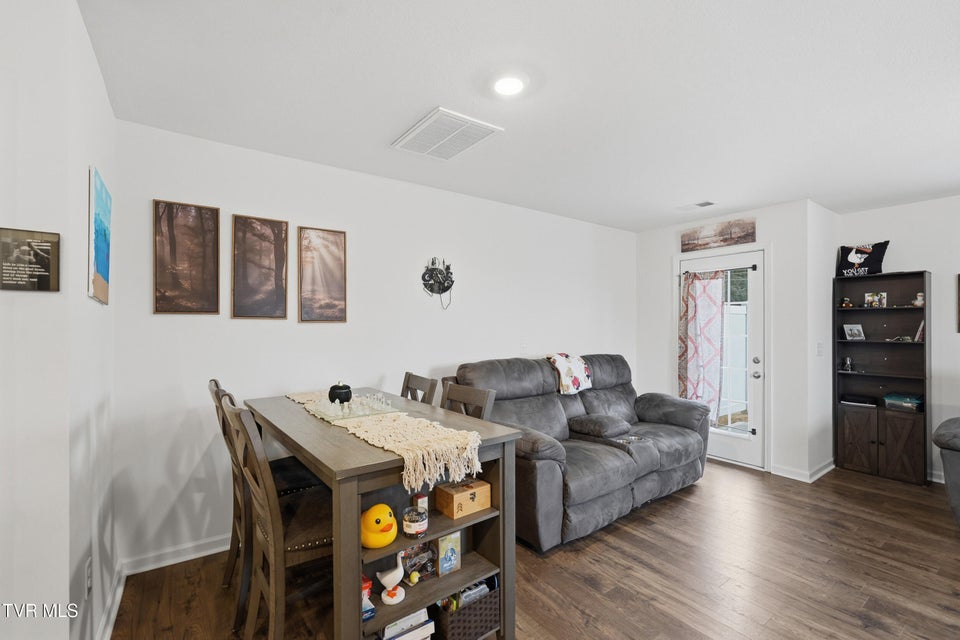 Photo #12: 705 Theobald Way