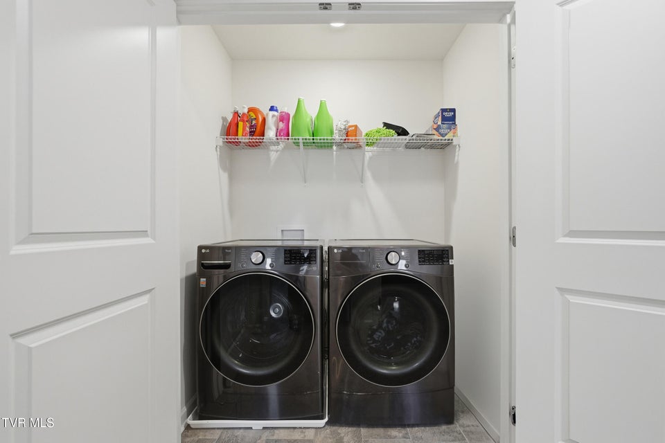 Photo #24: 705 Theobald Way