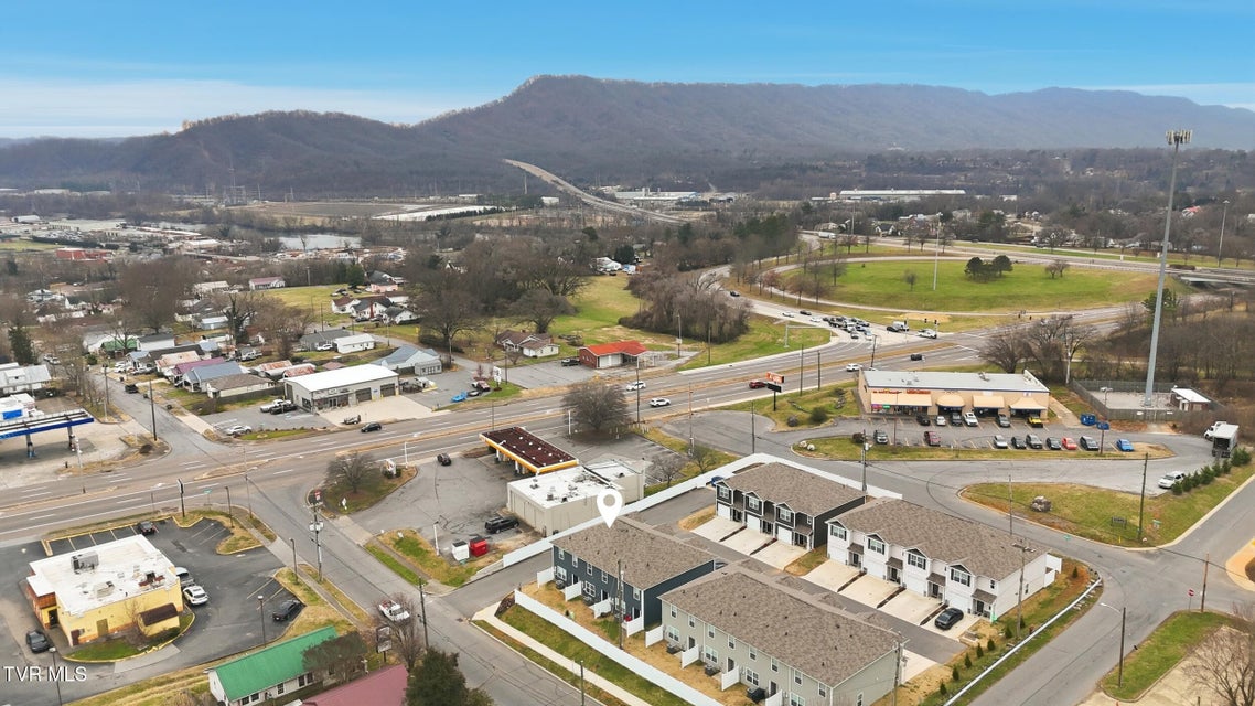 Photo #34: 705 Theobald Way