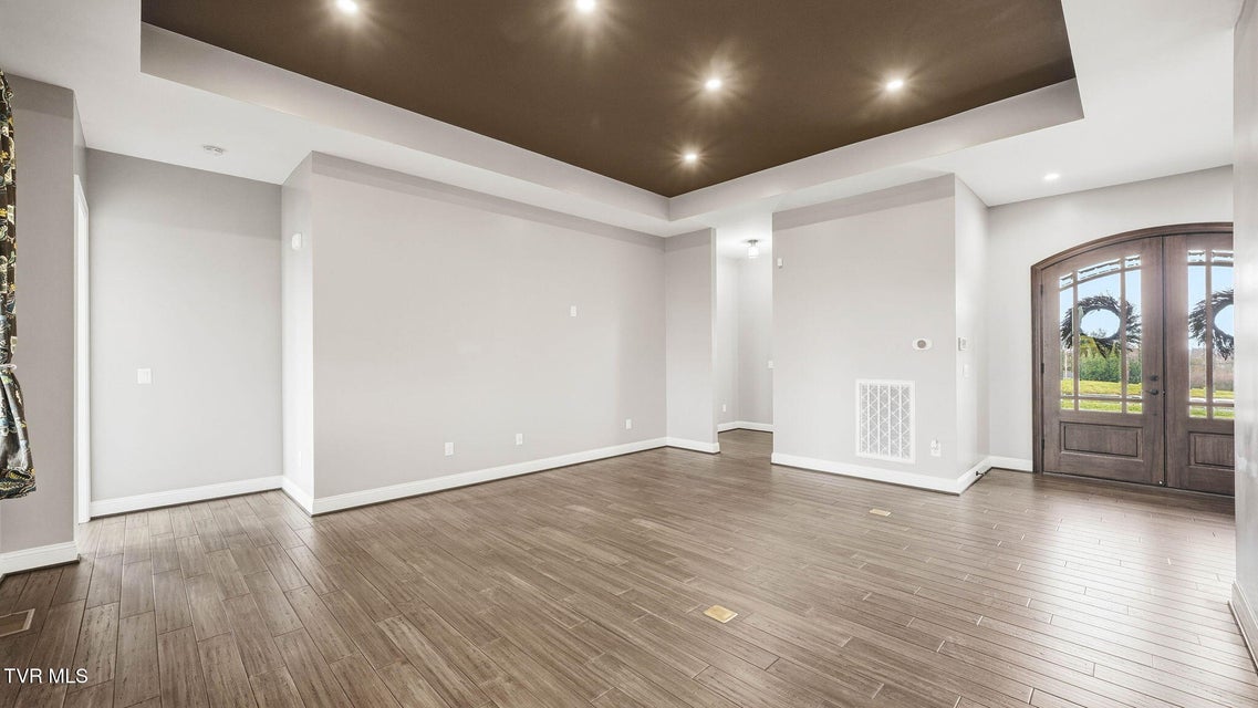 Photo #4: 563 Pleasant Valley Road