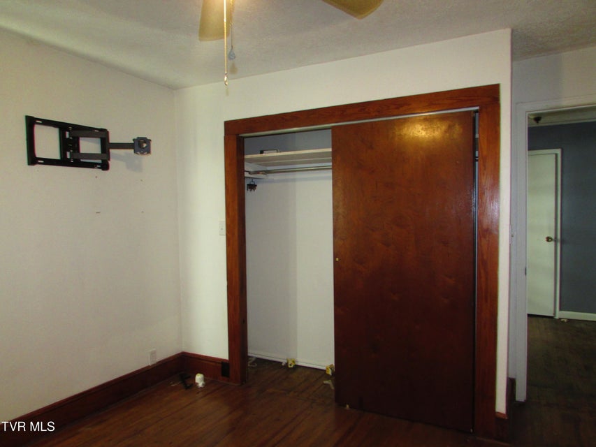 Photo #7: 310 Conway Street