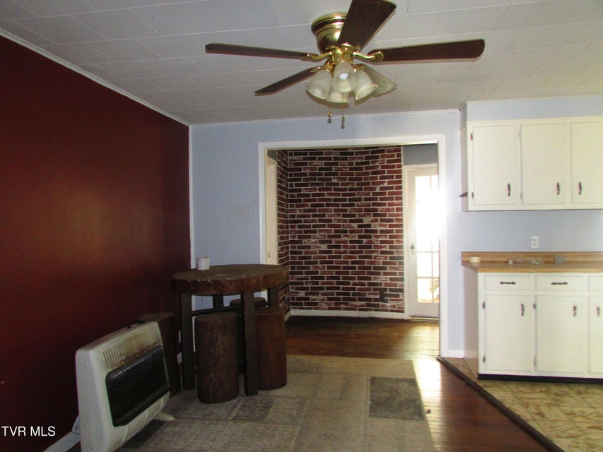 Photo #16: 310 Conway Street