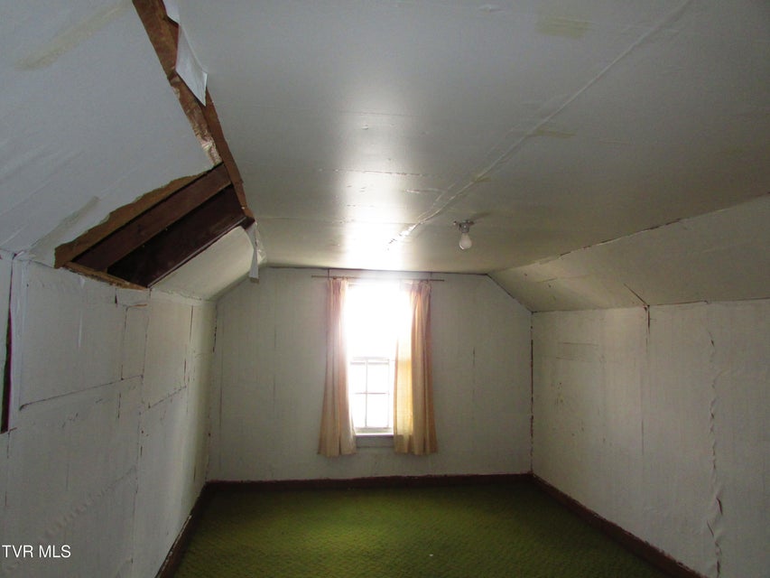 Photo #23: 310 Conway Street