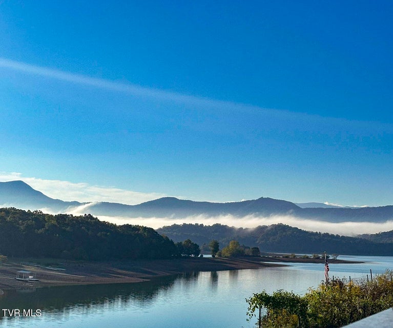 Photo #2: 1964 Harbor Hills Drive