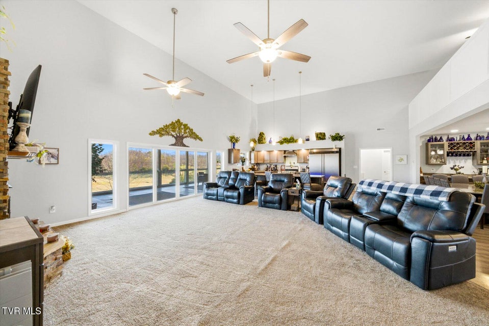 Photo #13: 1964 Harbor Hills Drive