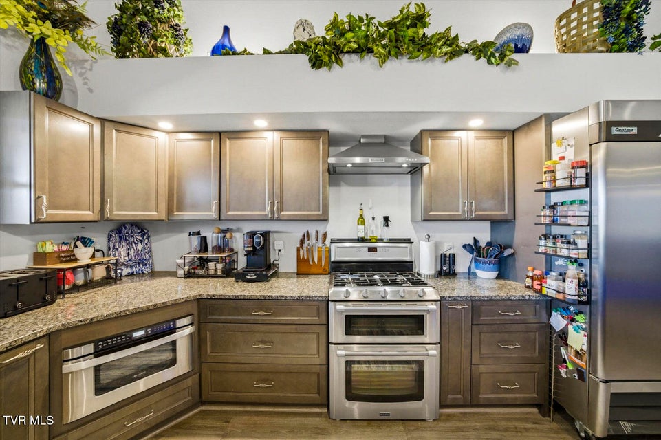 Photo #20: 1964 Harbor Hills Drive