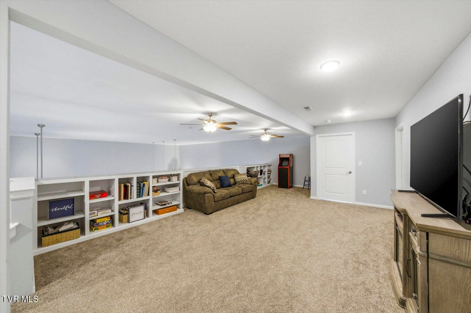 Photo #32: 1964 Harbor Hills Drive