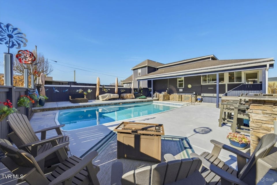 Photo #56: 1964 Harbor Hills Drive