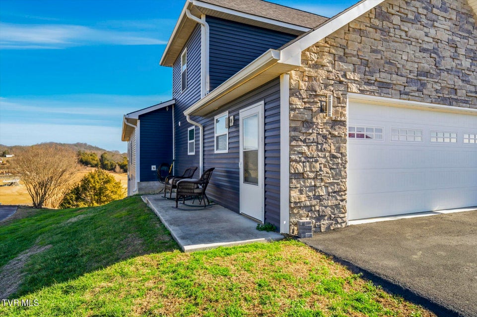 Photo #58: 1964 Harbor Hills Drive