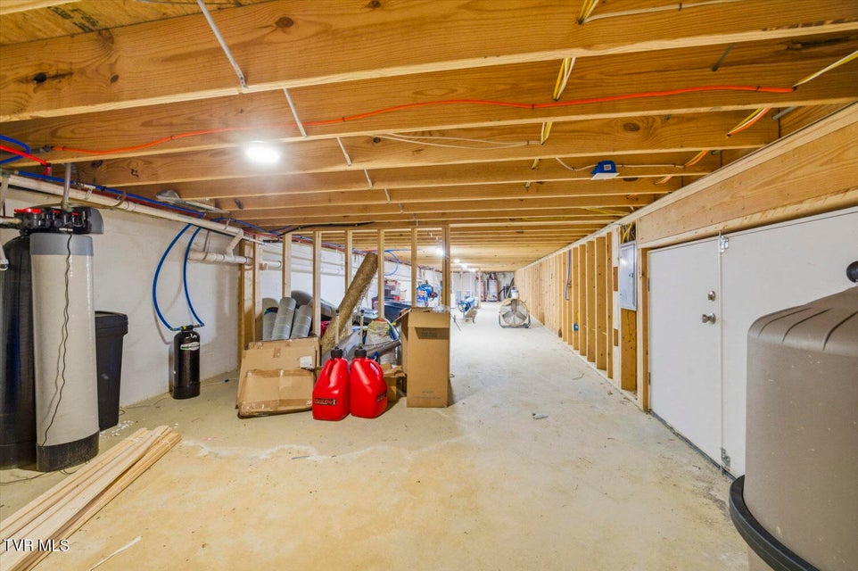 Photo #60: 1964 Harbor Hills Drive