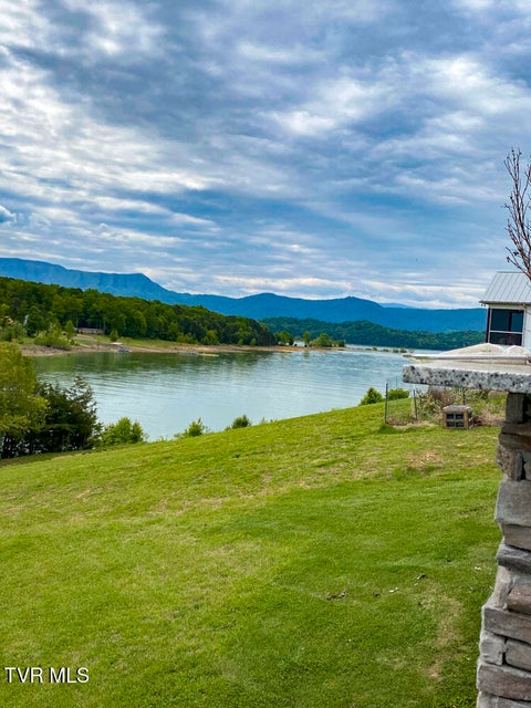 Photo #71: 1964 Harbor Hills Drive