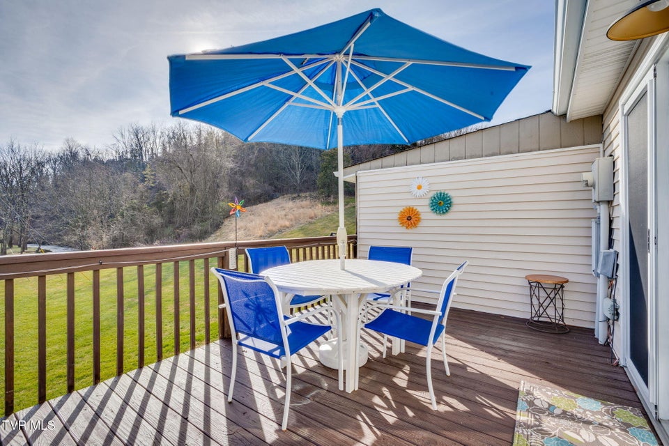 Photo #29: 20850b Meadowbrook Drive