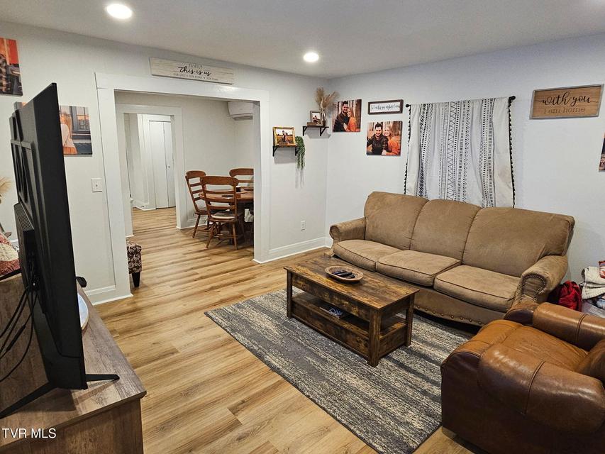 Photo #7: 4061 Highway 126 