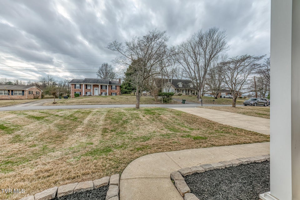 Photo #25: 110 Hazelwood Drive