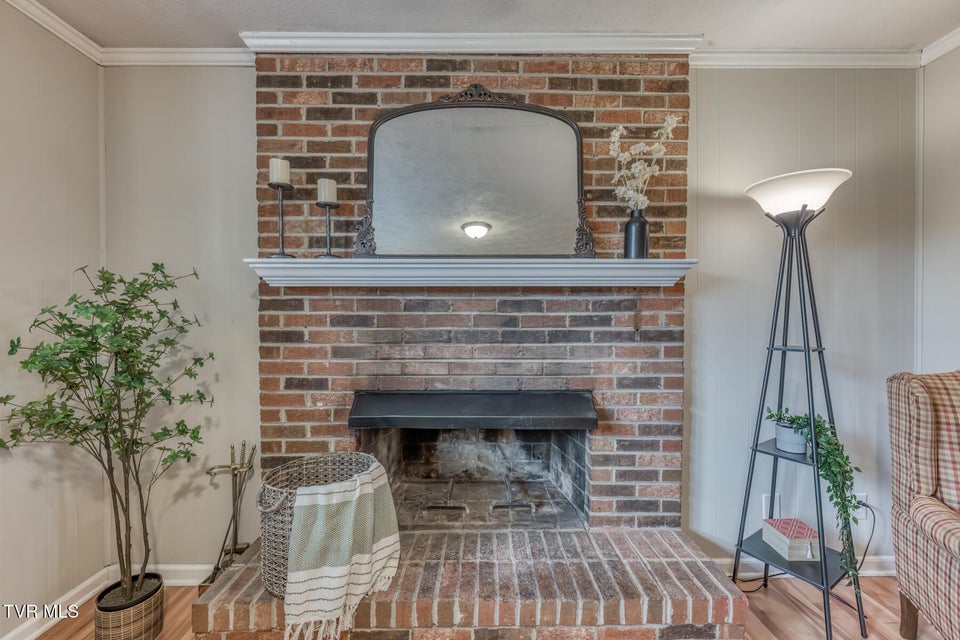 Photo #33: 110 Hazelwood Drive