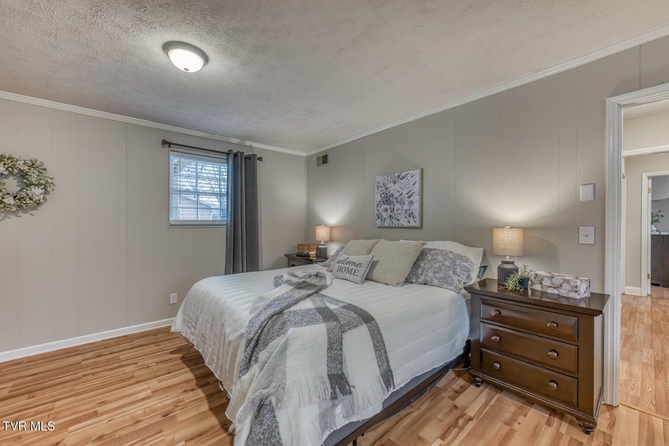 Photo #34: 110 Hazelwood Drive