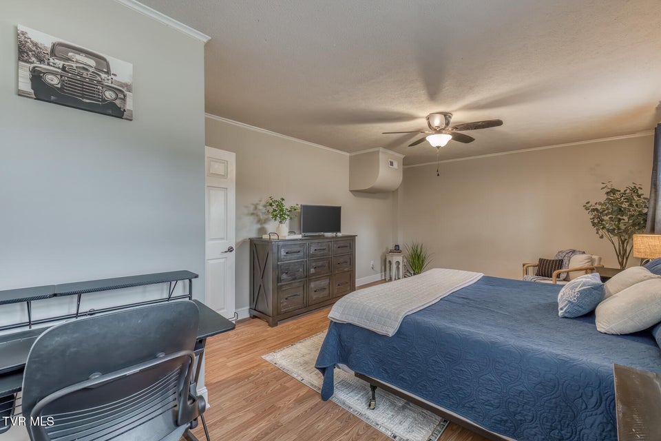 Photo #39: 110 Hazelwood Drive