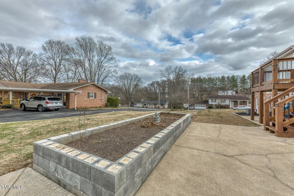 Photo #50: 110 Hazelwood Drive