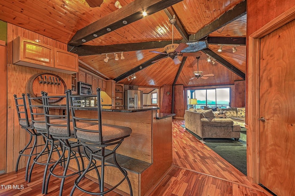 Photo #36: 125 Shirley Street