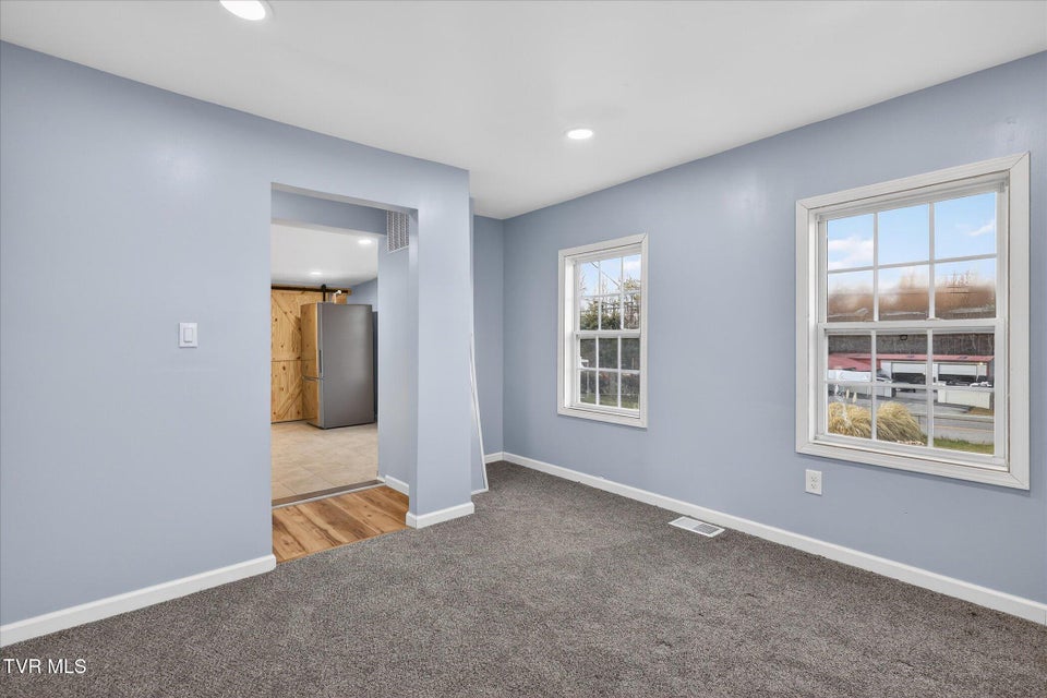 Photo #12: 127 Kinley Drive