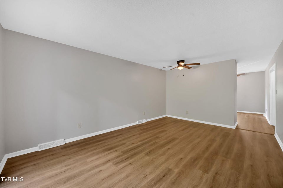 Photo #8: 1559 Colony Park Drive