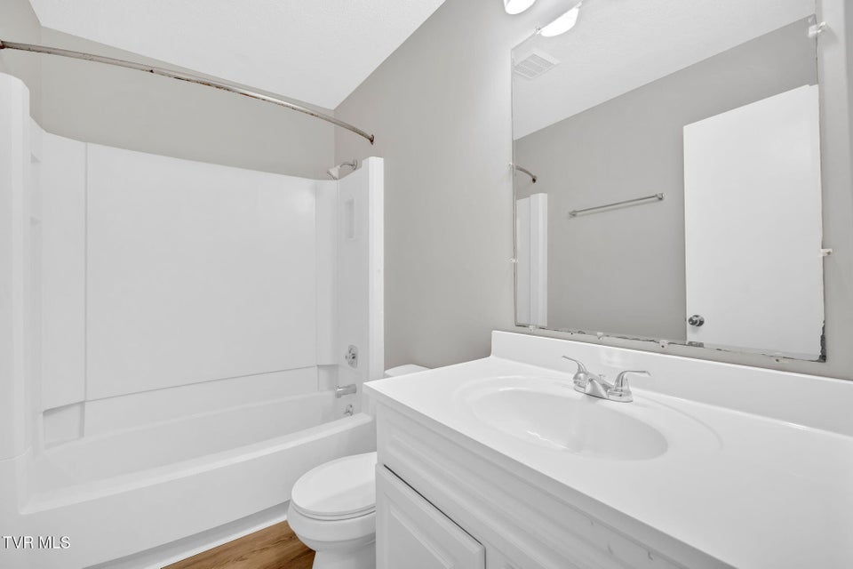 Photo #14: 1559 Colony Park Drive