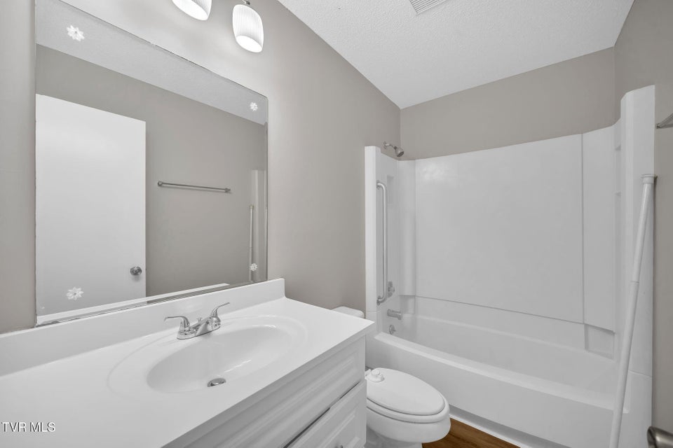 Photo #21: 1559 Colony Park Drive