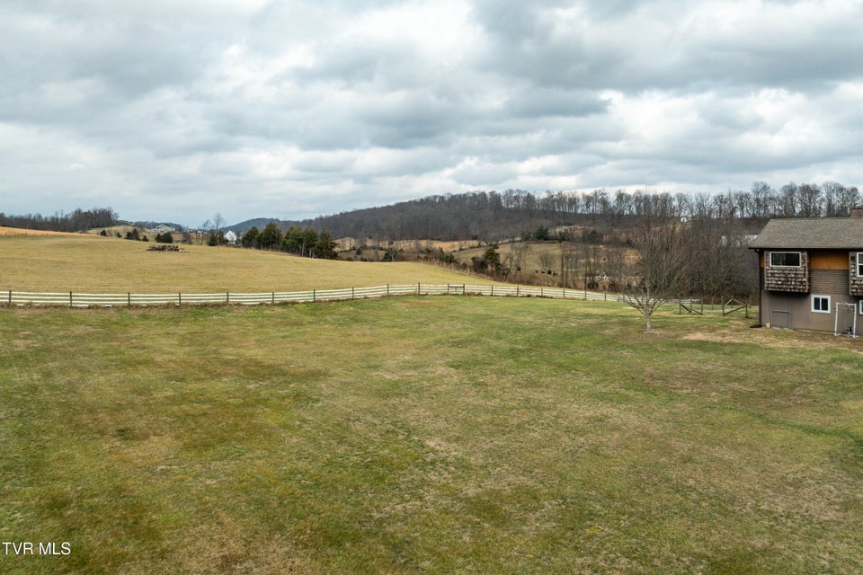 Photo #10: 120 Hicks Road