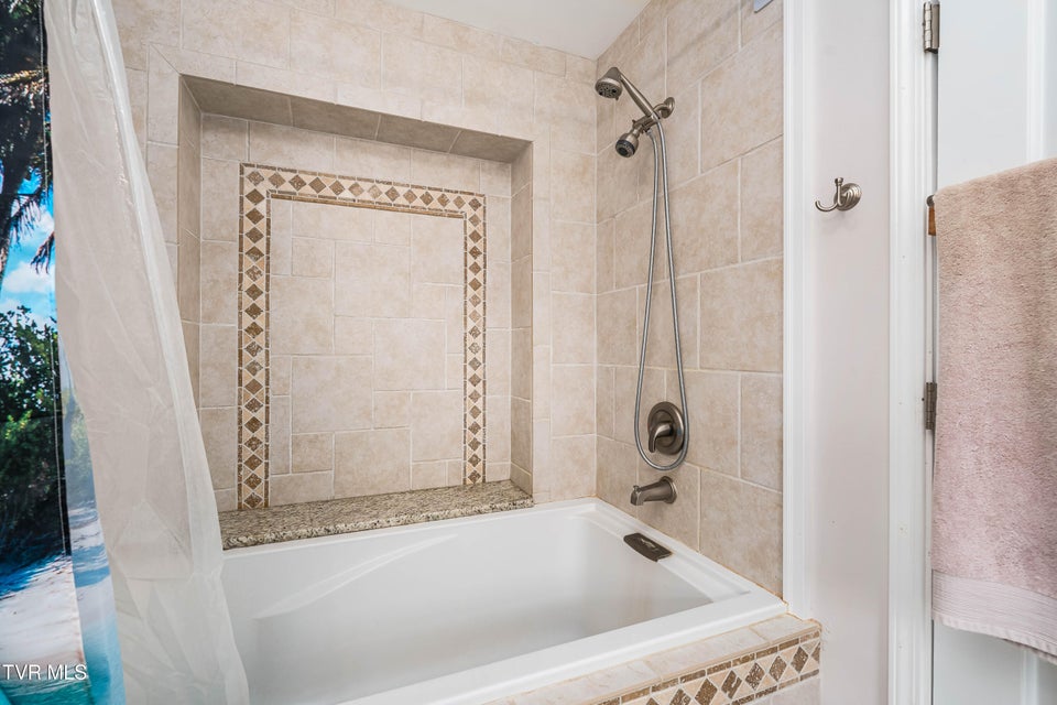 Photo #36: 120 Hicks Road