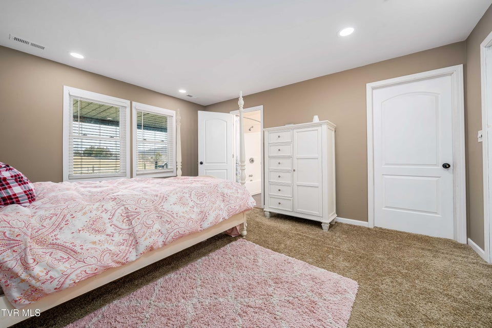 Photo #39: 120 Hicks Road