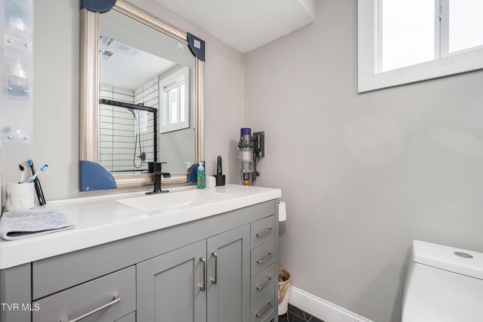 Photo #45: 120 Hicks Road