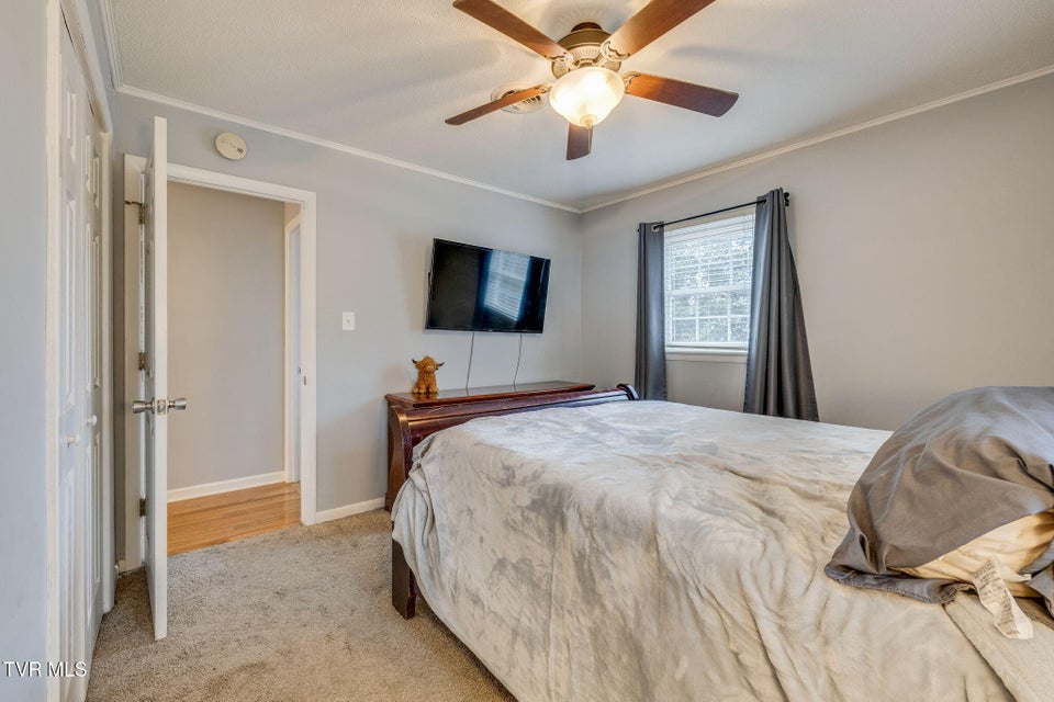 Photo #15: 237 Paramount Drive