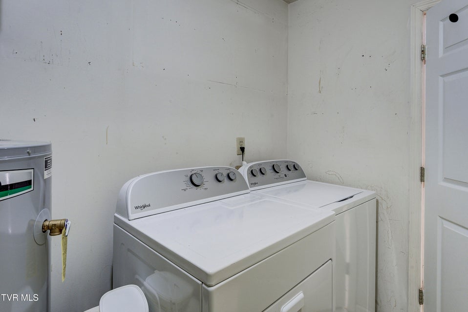 Photo #18: 168 Sycamore Drive