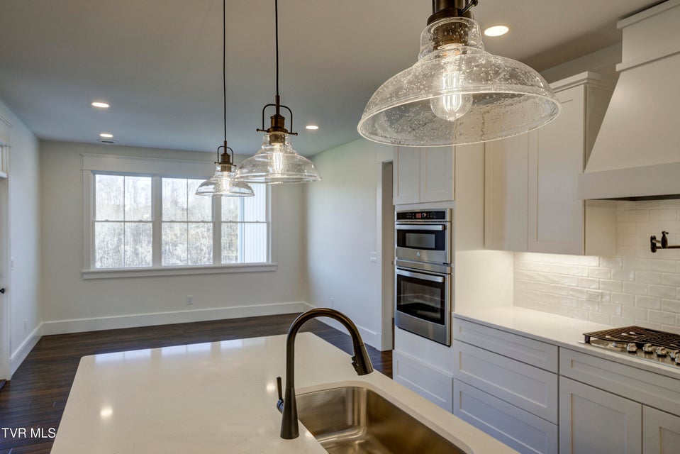 Photo #34: 1217 Brumit Field