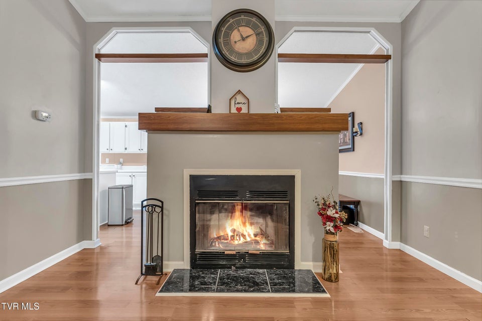 Photo #9: 309 Sammons Pvt Drive