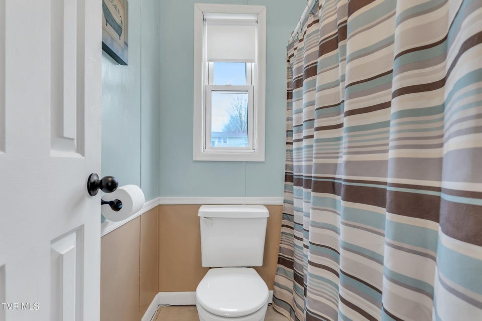 Photo #21: 309 Sammons Pvt Drive