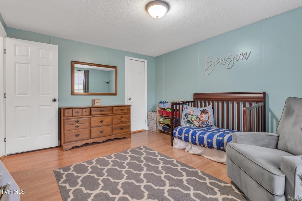 Photo #26: 309 Sammons Pvt Drive