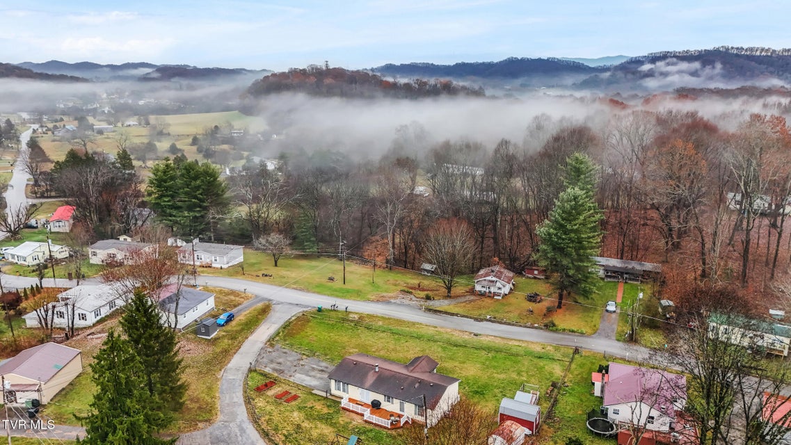 Photo #36: 309 Sammons Pvt Drive