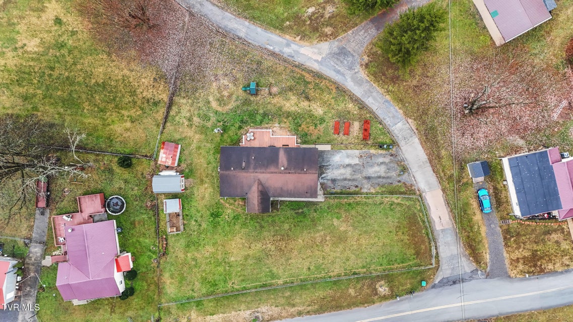 Photo #39: 309 Sammons Pvt Drive